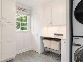 8 Leeds Lane, Darien CT 06820