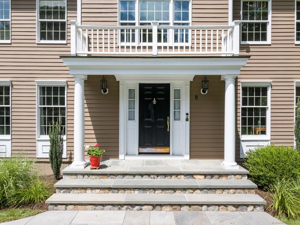 8 Leeds Lane, Darien CT 06820