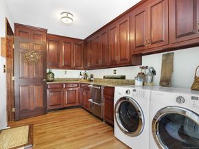 54 Barnswallow Drive, Trumbull CT 06611