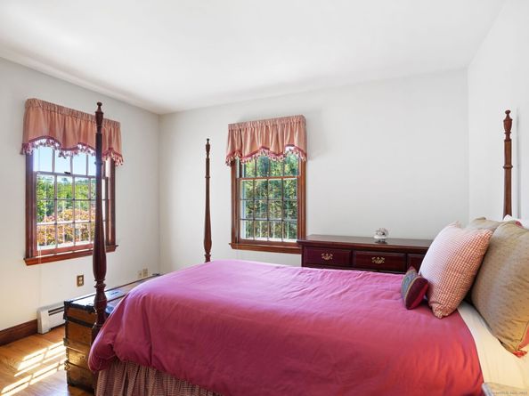 54 Barnswallow Drive, Trumbull CT 06611