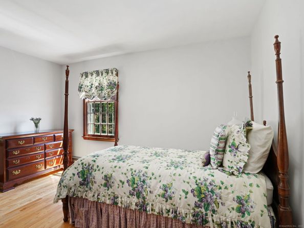 54 Barnswallow Drive, Trumbull CT 06611