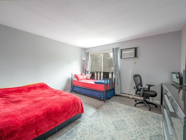8 Rose Lane APT 1812, Danbury CT 06811