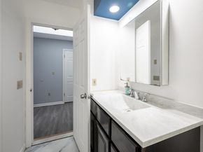 8 Rose Lane APT 1812, Danbury CT 06811