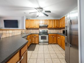 8 Rose Lane APT 1812, Danbury CT 06811