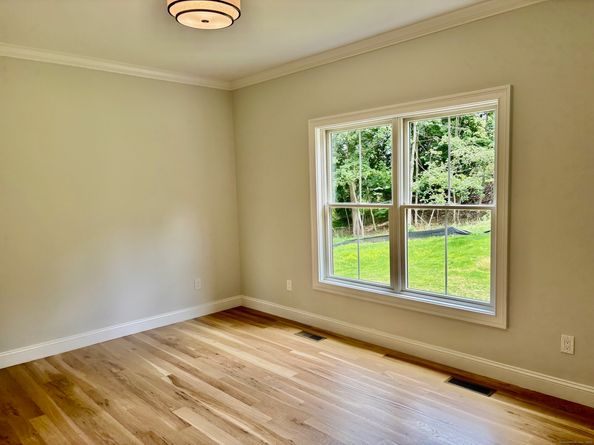 2 Garry, Danbury CT 06810