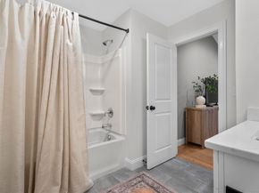 32 Spindrift Lane 32, Shelton CT 06484