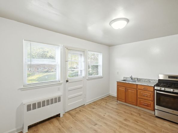 51 Park Avenue 315, Danbury CT 06811