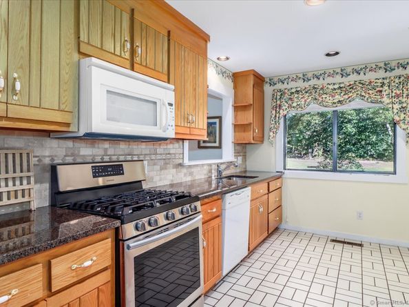 664 Osage Lane A, Stratford CT 06614
