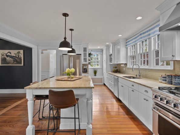 112 Eastwood Road, Fairfield CT 06825