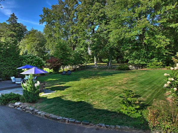 112 Eastwood Road, Fairfield CT 06825