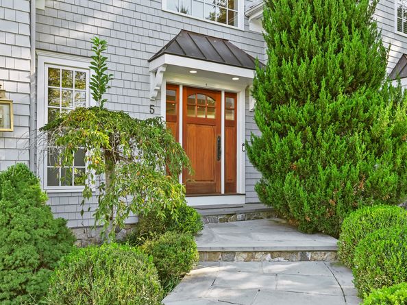 5 Minard Drive, Westport CT 06880