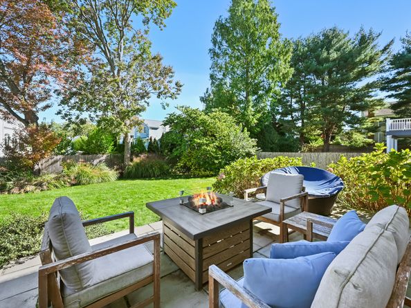 5 Minard Drive, Westport CT 06880