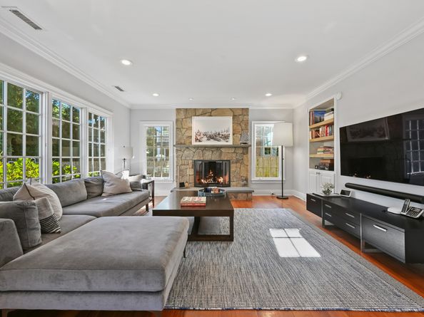 5 Minard Drive, Westport CT 06880