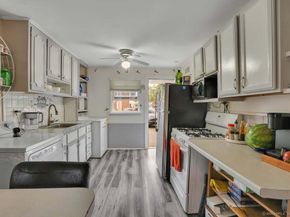 197 Dupont Place, Bridgeport CT 06610