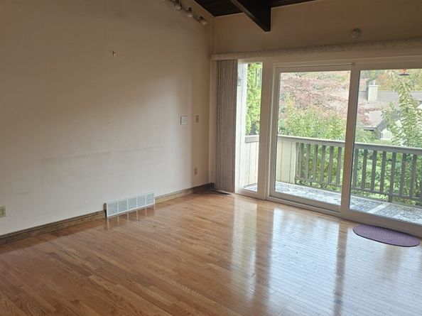 87 Creek Lane A, Stratford CT 06614