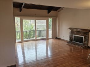 87 Creek Lane A, Stratford CT 06614