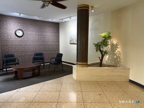 91 Strawberry Hill Avenue APT 139, Stamford CT 06902