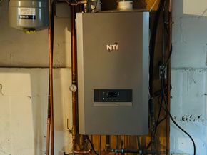 2672 Broadbridge Avenue, Stratford CT 06614