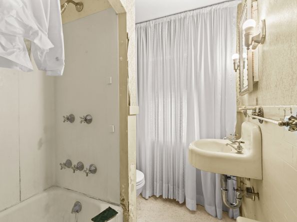 179 Verna Hill Road, Fairfield CT 06824