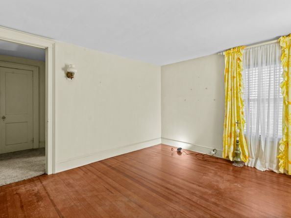 179 Verna Hill Road, Fairfield CT 06824