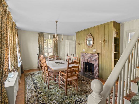 179 Verna Hill Road, Fairfield CT 06824