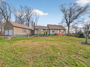 246 Romanock Road, Fairfield CT 06825