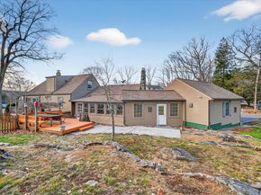 246 Romanock Road, Fairfield CT 06825