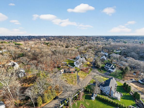 246 Romanock Road, Fairfield CT 06825