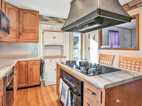 55 Glenwood Avenue, Stratford CT 06614