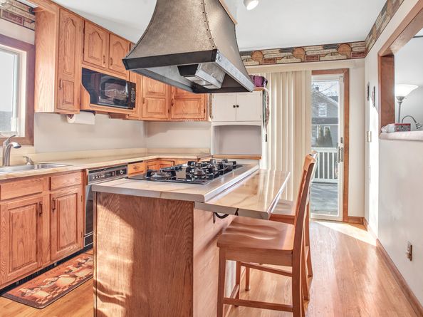 55 Glenwood Avenue, Stratford CT 06614