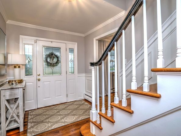 119 Wedgemere Road, Stamford CT 06905