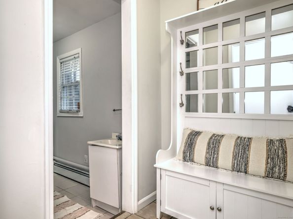 119 Wedgemere Road, Stamford CT 06905