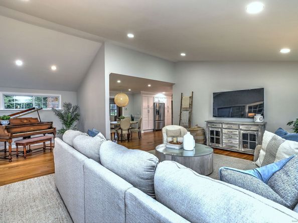 119 Wedgemere Road, Stamford CT 06905