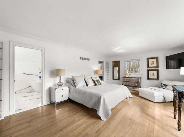 164 Janes Lane, Stamford CT 06903