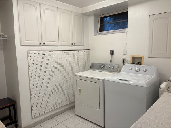 88 Rockridge Lane, Stamford CT 06903