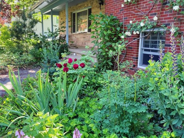 34 Davenport Drive, Stamford CT 06902