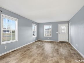 2 Greenlawn Drive, Danbury CT 06810