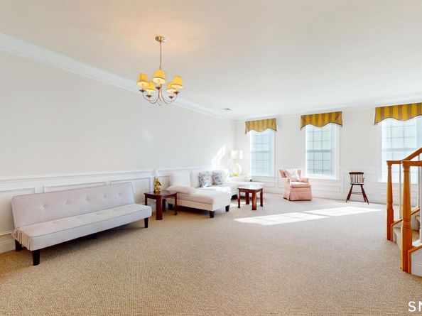 184 Warrington Round 184, Danbury CT 06810