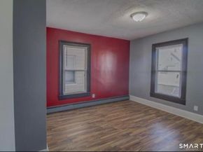 36 Lee Avenue, Bridgeport CT 06605