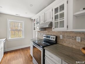 43 Village Walk 43, Wilton CT 06897