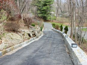 78 Sturbridge Road, Easton CT 06612