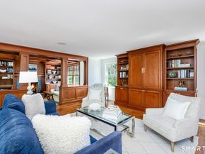 10 Queens Lane, Darien CT 06820