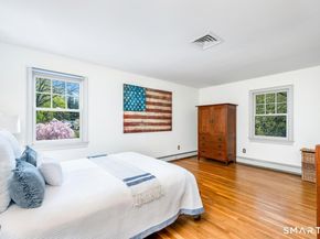 10 Queens Lane, Darien CT 06820