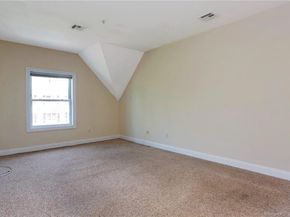 4 Daskams Lane 326, Norwalk CT 06851