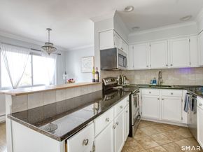 154 Cold Spring Road APT 87, Stamford CT 06905