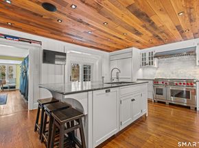 422 Scofieldtown Road, Stamford CT 06903