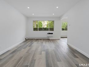 154 Cold Spring Road APT 18, Stamford CT 06905