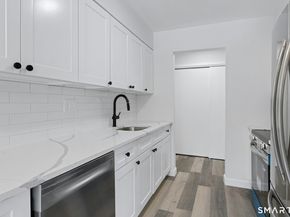 154 Cold Spring Road APT 18, Stamford CT 06905