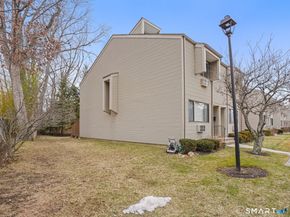 168 Belltown Road 31, Stamford CT 06905