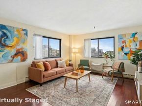 51 Schuyler Avenue APT 7E, Stamford CT 06902